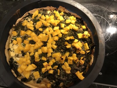 Gr&uuml;nkohl Quiche mit Mango