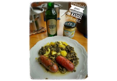 Gr&ouml;nkohl mit Pinkel un Kokwust 